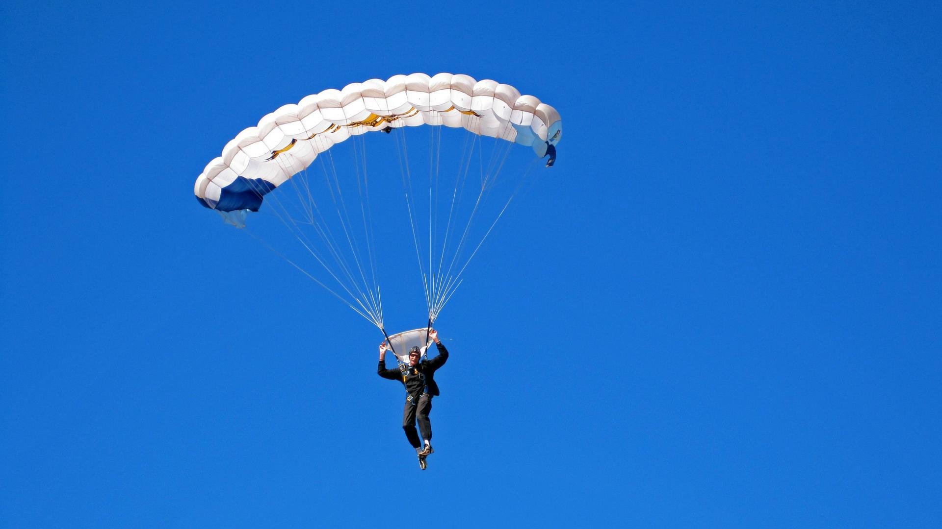 多巴哥推动体育运动与生态保护相结合，多巴哥气候怎么样