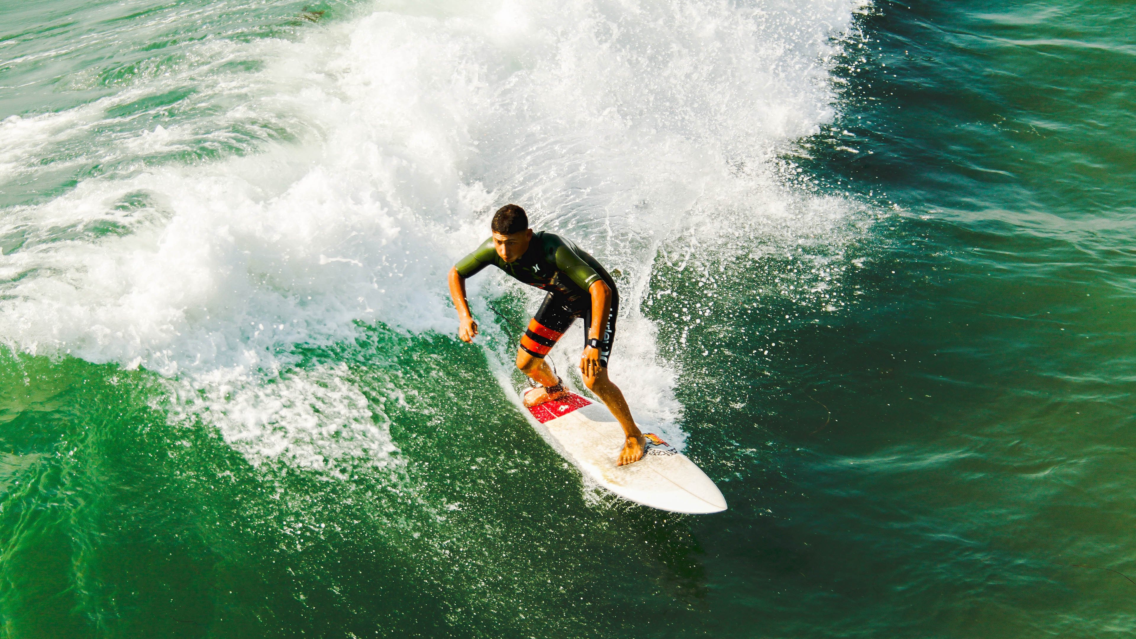 英超门将表现：谁是本赛季最稳固的“叹息之墙”？